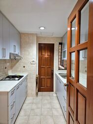 Simsville (D14), Condominium #563620861